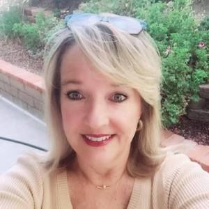 Meet your Posher, Stacey